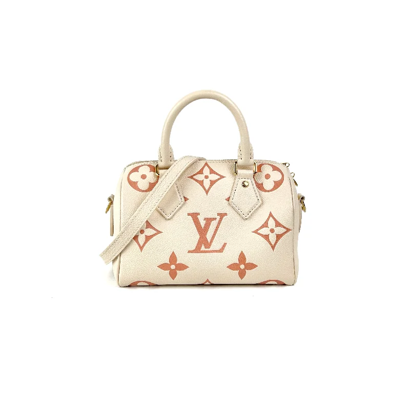 Louis Vuitton backpacks with a multi - pocket organization for functionalityLouis Vuitton Speedy Bandoulière 20