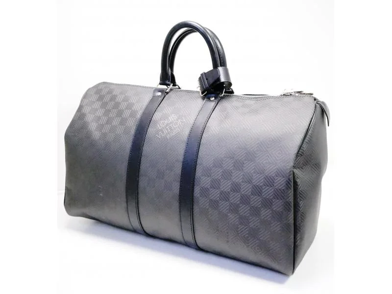 Ladies Louis Vuitton handbags with a detachable coin purse insideAuthentic Pre-owned Louis Vuitton Lv Damier Carbone Keepall 45 Traveling Duffle Bag N41415 200152