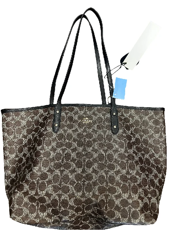 Coach bags with a back - zip pocket for storing valuables securelyHandbag Designer By Coach, Size: Large