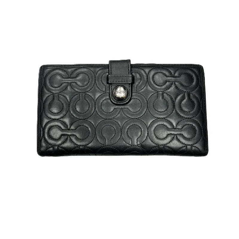 Medium - sized Coach shoulder bags in rich, deep colors for a sophisticated appearanceWallet Designer By Coach, Size: Large