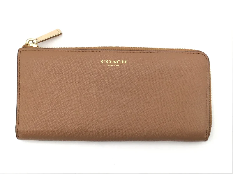 Coach bags with a detachable mirror inside for quick touch - upsWallet Designer By Coach, Size: Large