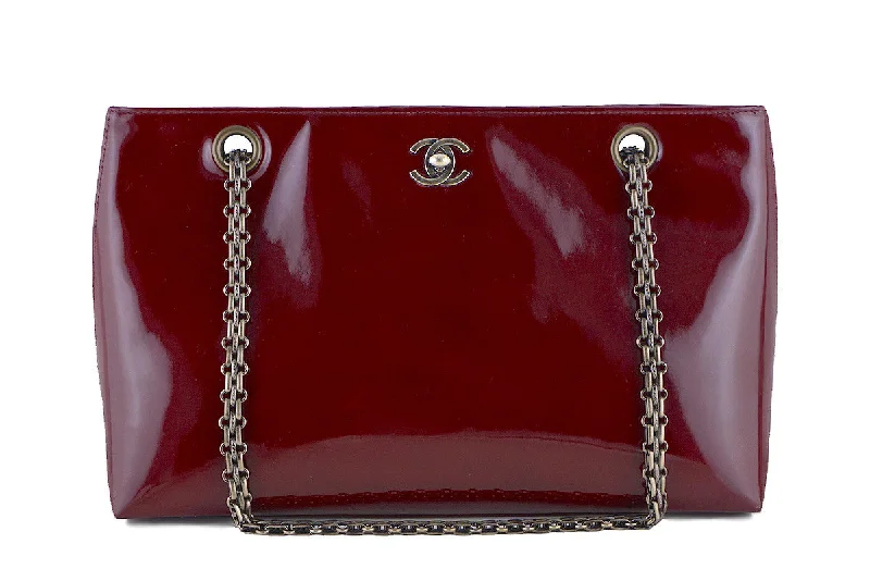 Chanel Chain Strap Handbag for Everyday UseChanel Burgundy Red Patent Luxe Classic Shopper Tote with Bijoux Chain Bag