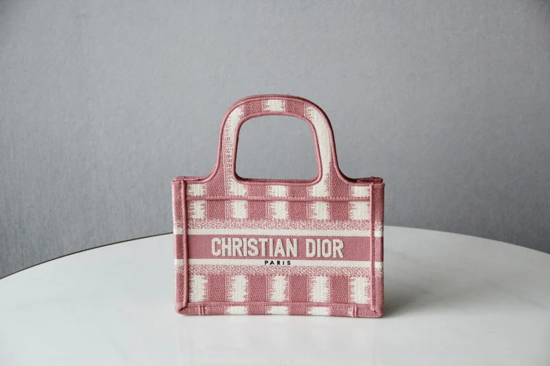 Christian Dior bags with a side - pocket for holding a water bottleChristian Dior  Bags - 3835